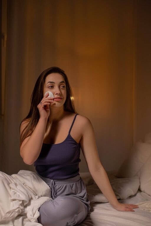 How to Sleep Better with a Relaxing Wind-Down Routine